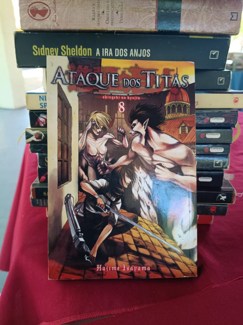 Ataque dos Titãs (Shingeki no Kyojin) Vol. 08