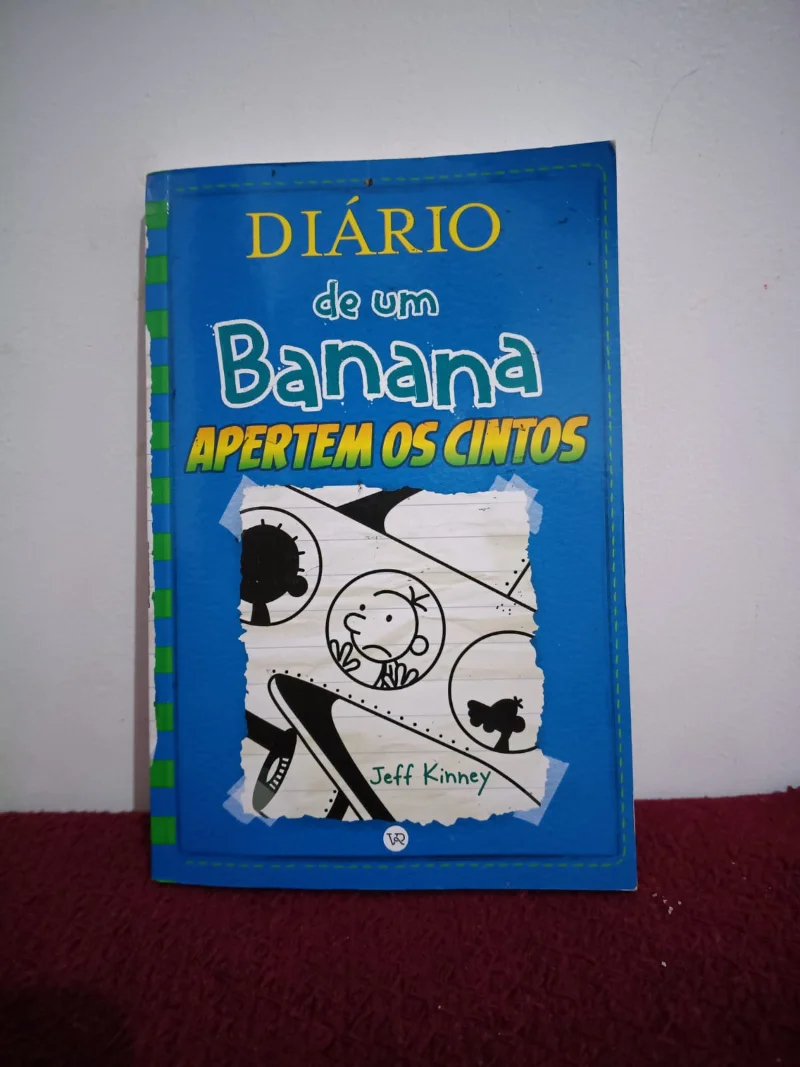 Diário de um banana - Apertem os cintos (Livro 12)