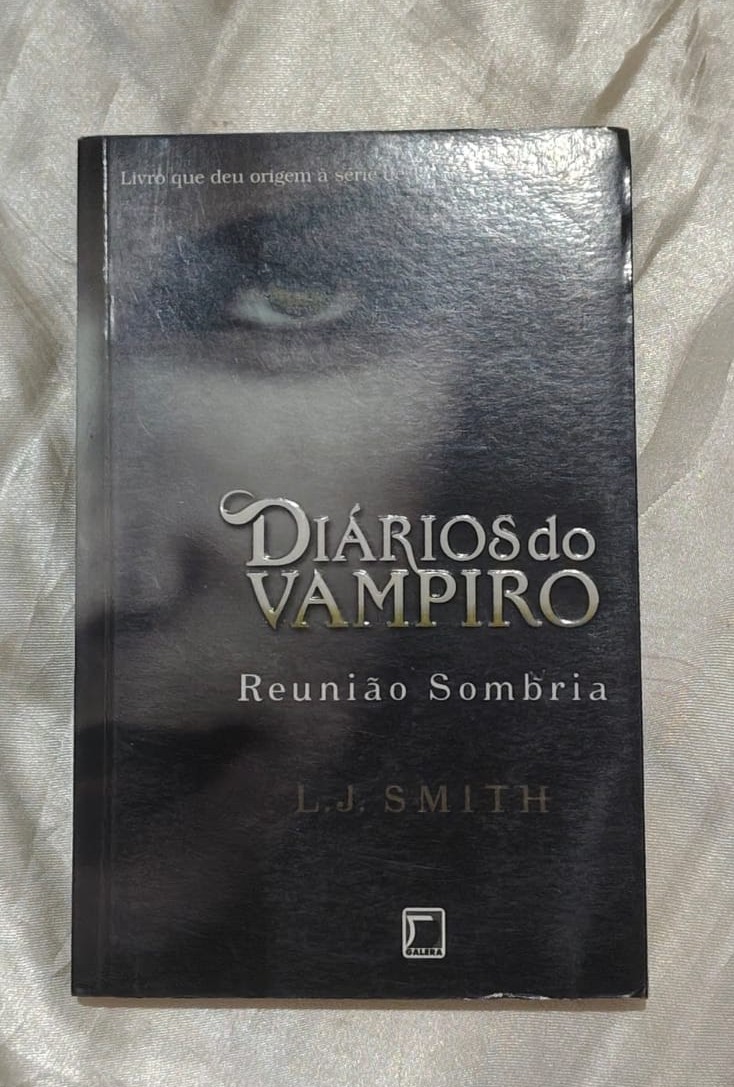 Diários do Vampiro - Reunião Sombria