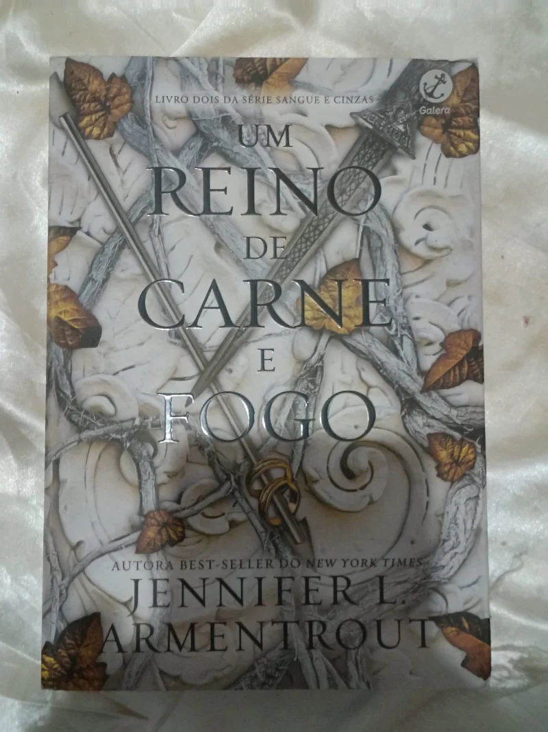 Um reino de carne e fogo